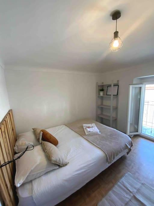 Appartement Typique Nicois En Plein Centre Ville Ницца Экстерьер фото